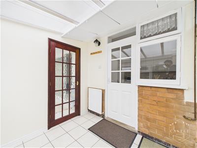 REAR PORCH/UTILITY